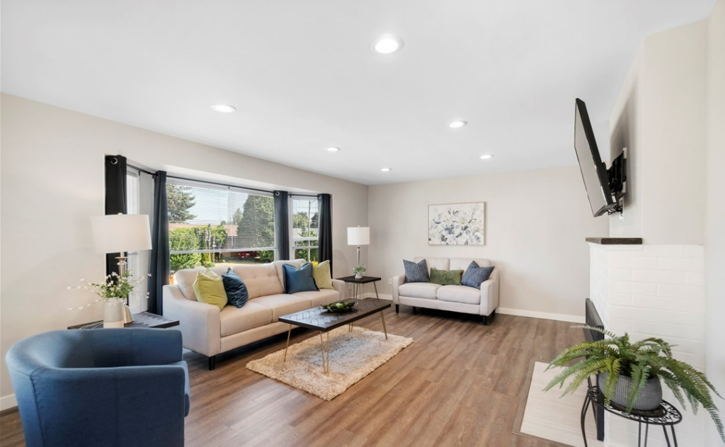 Screenshot 2023-09-06 122125